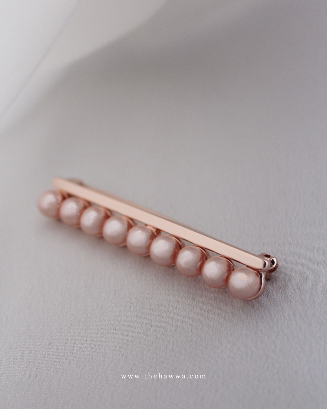 Qamar Long Brooch