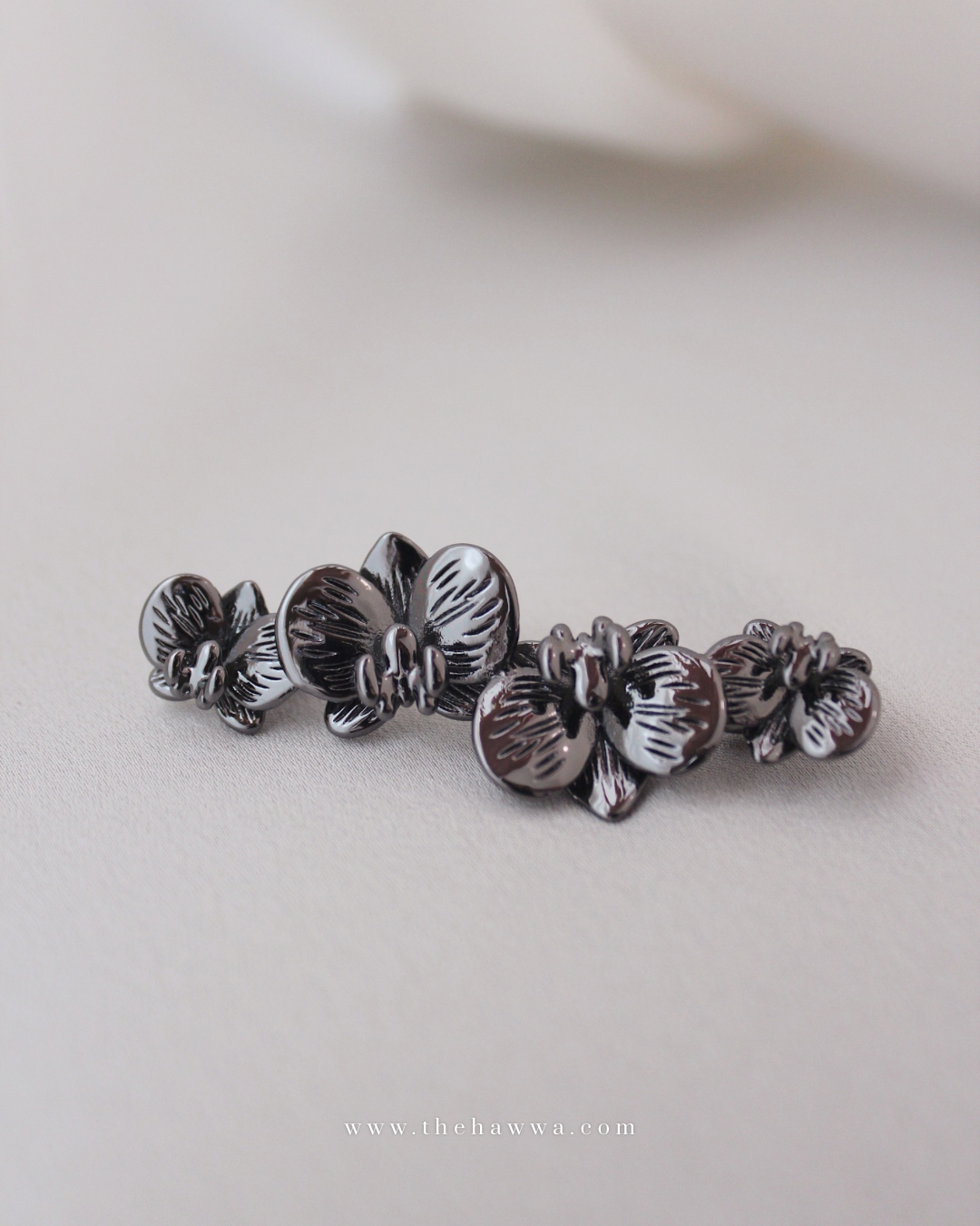 Phalaenopsis Long Brooch