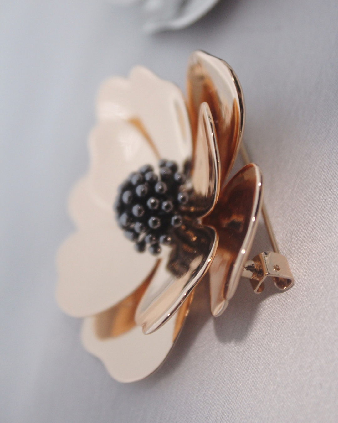Poppy Anemone Brooch