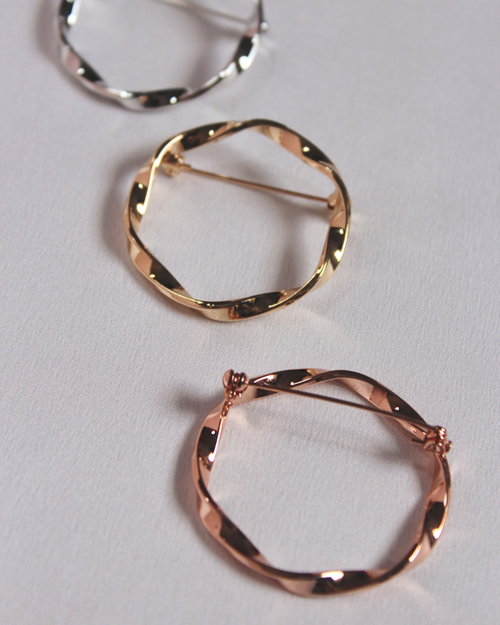 Geometric Ring Brooch 2.0