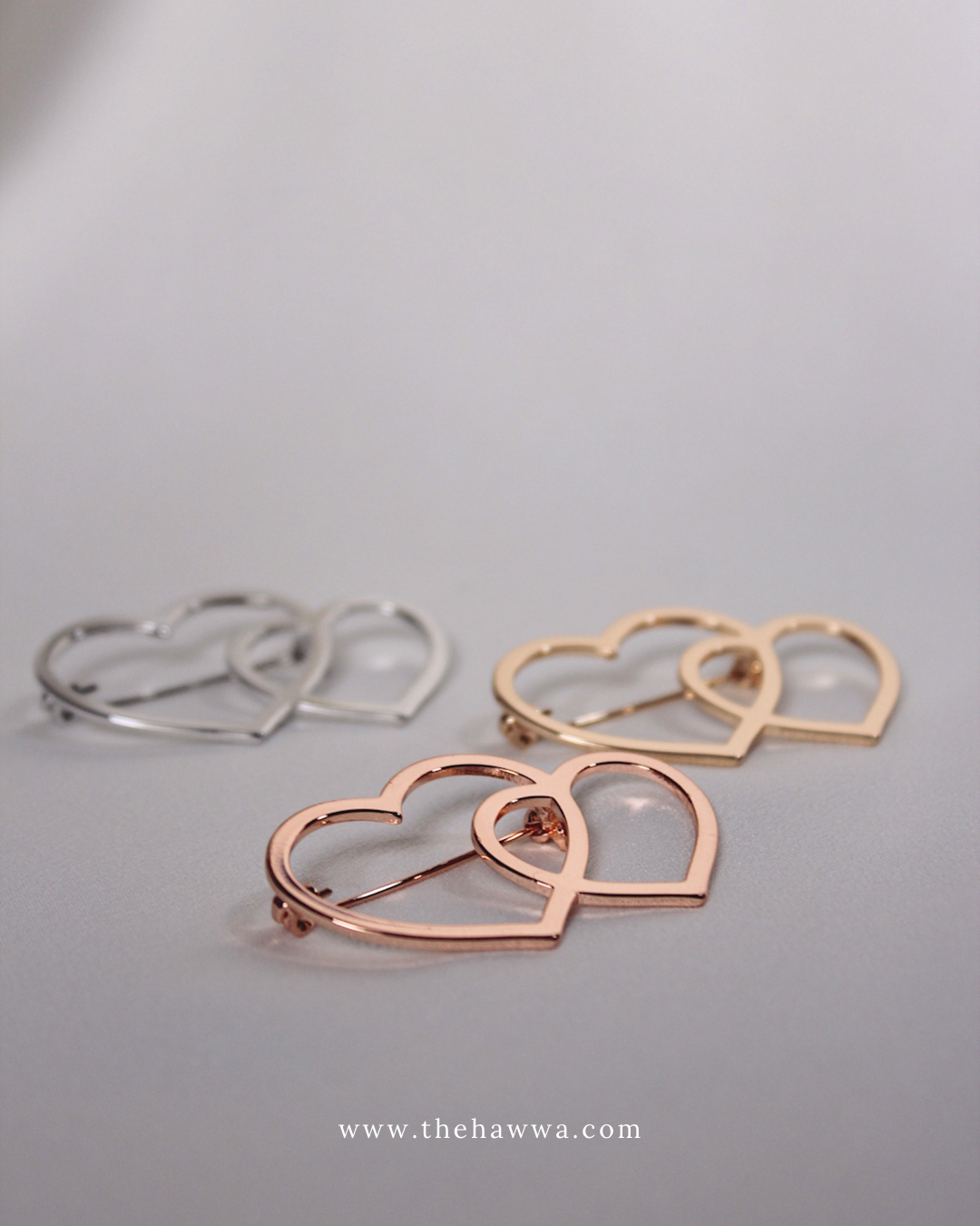 Intertwined Hearts brooch