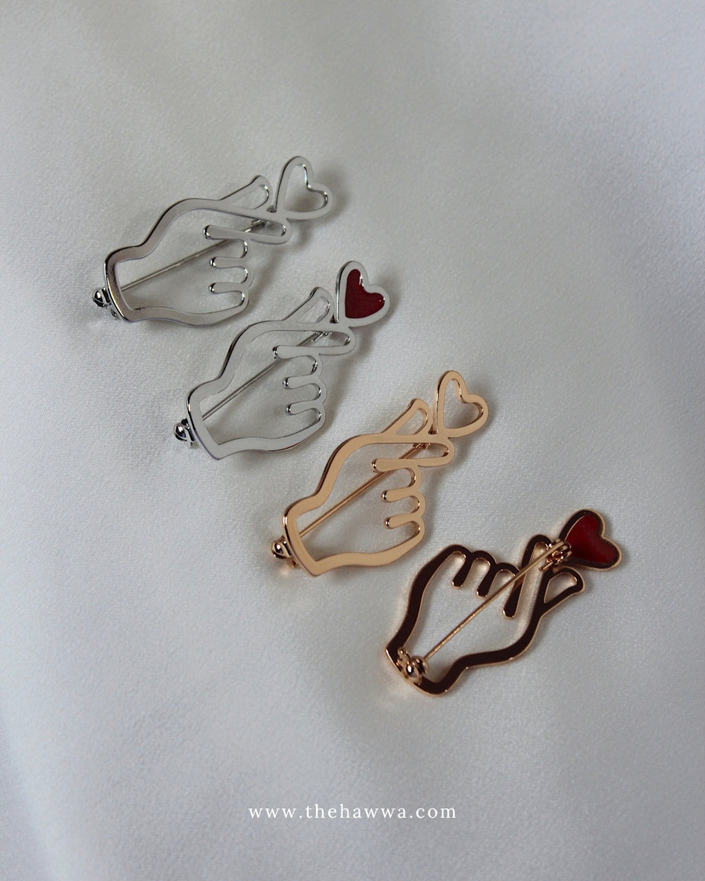 “Saranghaeyo” Hand Sign Brooch