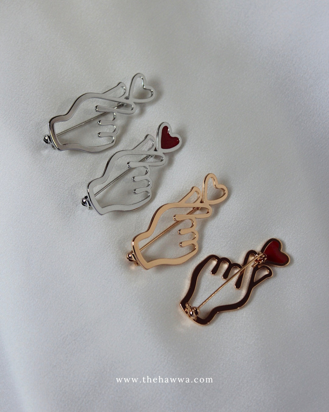 “Saranghaeyo” Hand Sign Brooch
