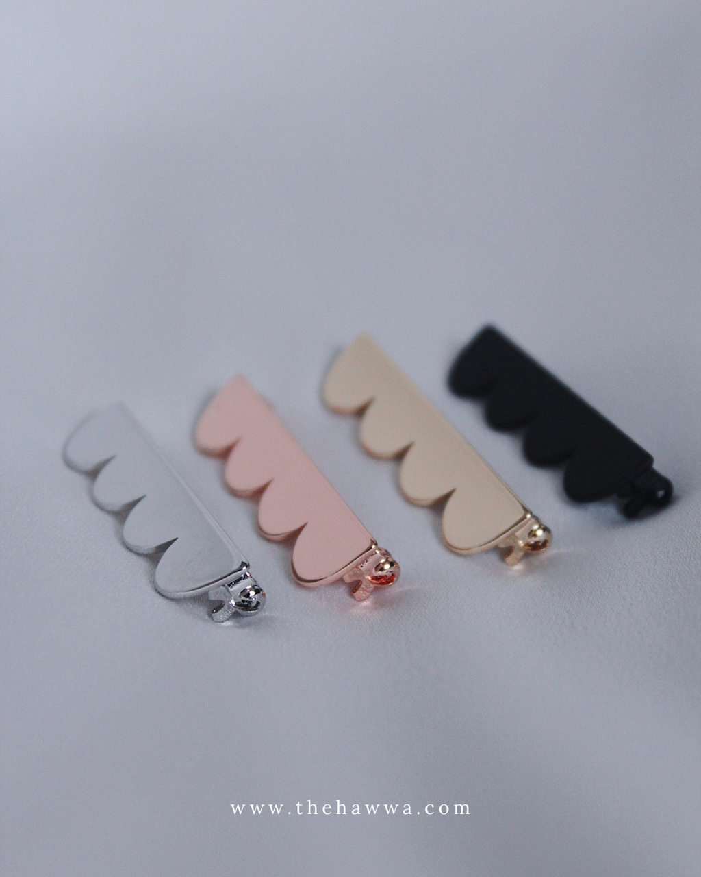 Scallop Hem REGULAR Brooch