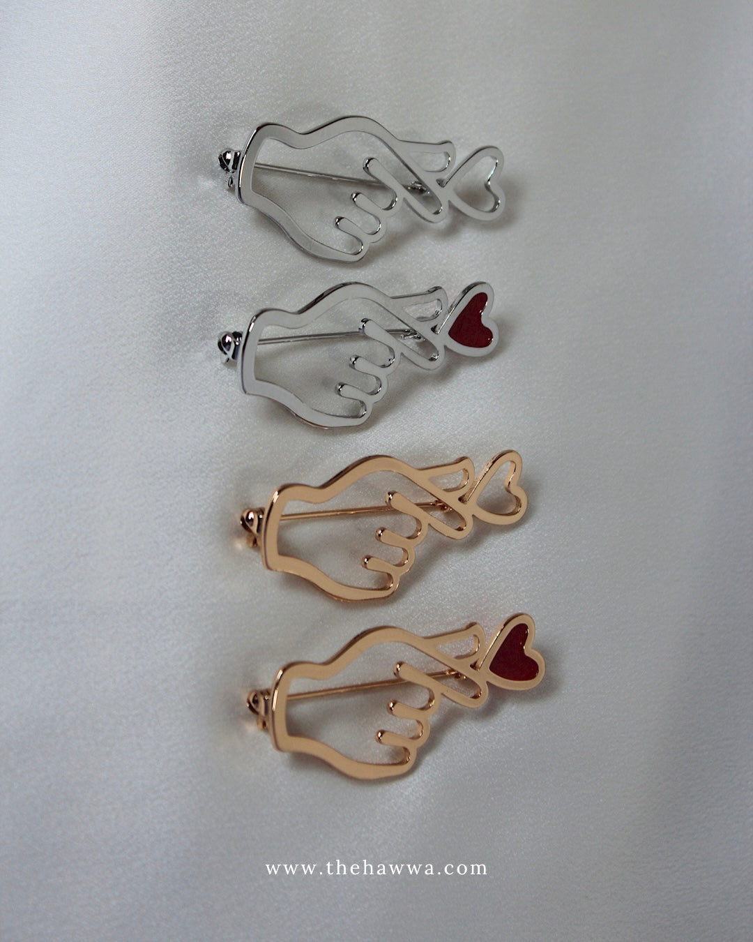 “Saranghaeyo” Hand Sign Brooch